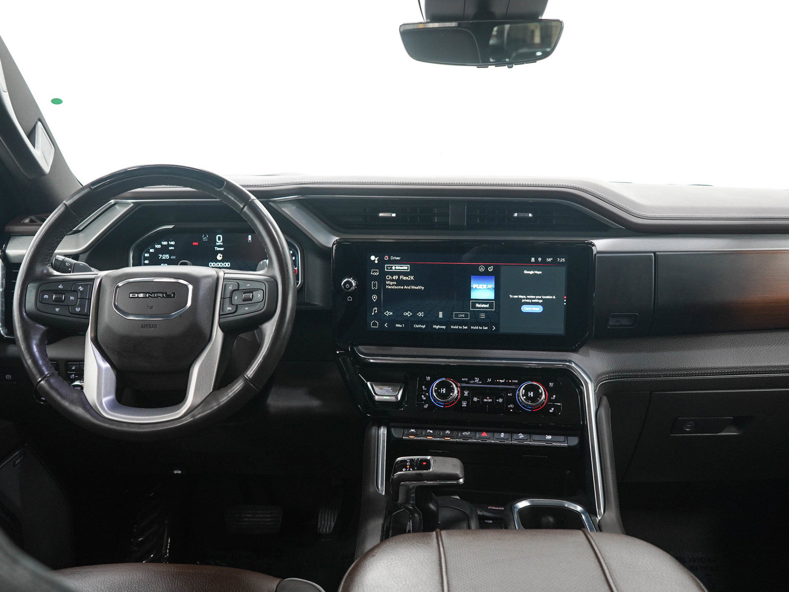 Used 2023 GMC Sierra 1500 Denali AWD/4WD image 16