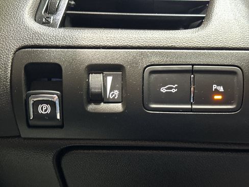 Used 2014 Chevrolet Impala LS w/ LS Convenience Package FWD image 28