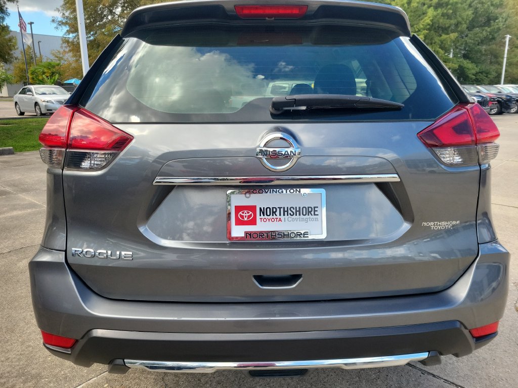 Used 2018 Nissan Rogue S FWD image 5