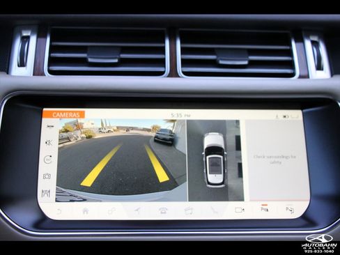 Used 2017 Land Rover Range Rover Long Wheelbase Supercharged image 24