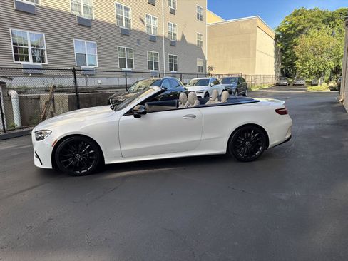 Used 2022 Mercedes-Benz E 450 Cabriolet image 5