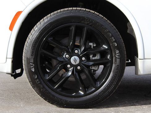 Used 2022 Dodge Durango GT image 22