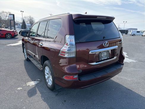 Used 2015 Lexus GX 460 w/ Premium Package image 3