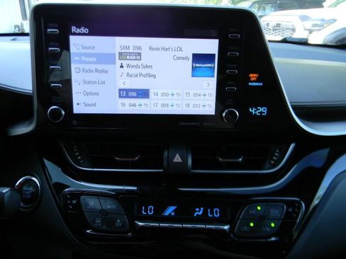 Used 2019 Toyota C-HR Limited FWD image 12