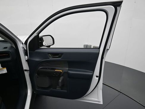 New 2026 Ford Maverick Tremor image 29