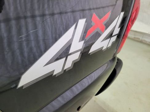 Used 2005 Chevrolet Silverado 1500 LS w/ Light Duty Power Package image 36