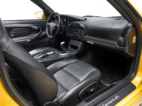 Used 2004 Porsche 911 Carrera 4S AWD/4WD image 40