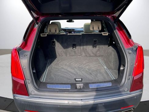 Used 2017 Cadillac XT5 Luxury w/ Driver Awareness Package image 27