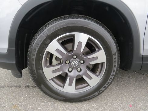 Used 2019 Honda Ridgeline RTL image 11