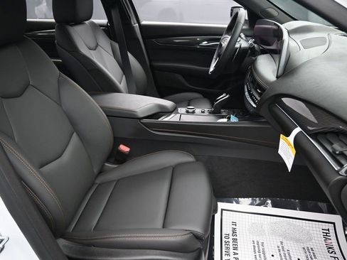 Used 2025 Cadillac CT5 Sport RWD image 39
