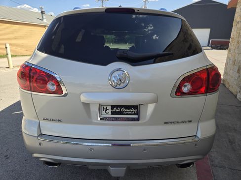 Used 2012 Buick Enclave Premium w/ Trailering Provision Package FWD image 18