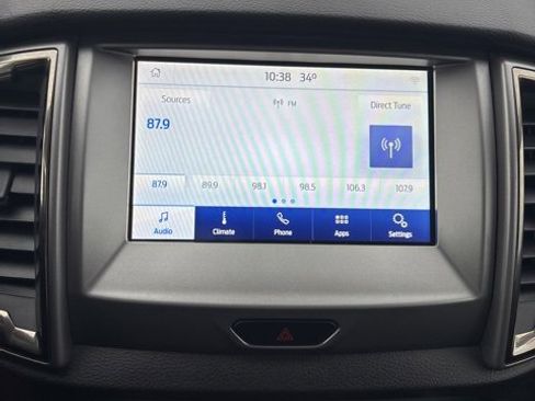 Used 2020 Ford Ranger XLT w/ Equipment Group 301A Mid image 9