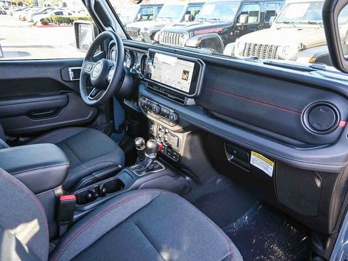 New 2026 Jeep Gladiator Rubicon AWD/4WD image 26