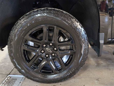 New 2026 Chevrolet Silverado 1500 Custom Trail Boss w/ Turbomax Blackout Package AWD/4WD image 31