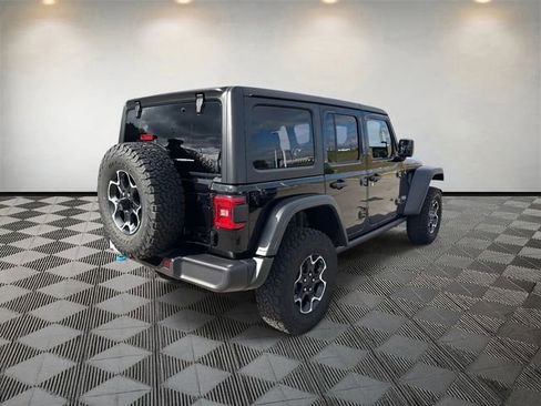 Used 2022 Jeep Wrangler Unlimited Rubicon 4xe image 5