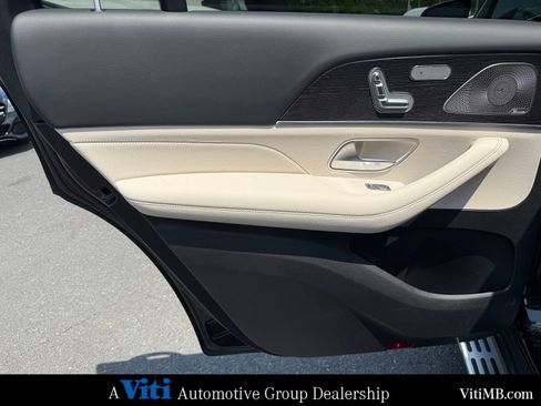 Certified 2022 Mercedes-Benz GLS 450 4MATIC image 20