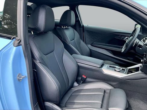 Used 2025 BMW M240i Coupe RWD image 9