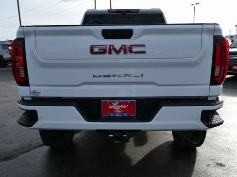 Used 2023 GMC Sierra 3500 Denali w/ Denali Ultimate Package AWD/4WD image 6