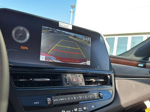 New 2025 Lexus ES 350 w/ Premium Package image 24