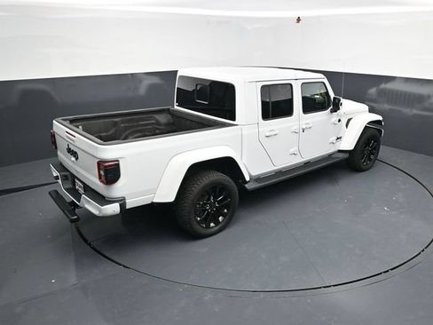 Used 2021 Jeep Gladiator Overland AWD/4WD image 53
