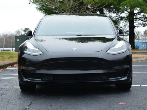Used 2019 Tesla Model 3 Standard Range Plus image 3