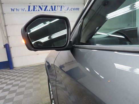 Used 2026 Ford Explorer Platinum AWD/4WD image 73