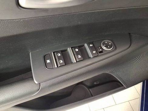 Used 2020 Kia Forte LXS FWD image 14