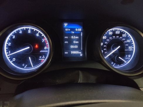 Used 2022 Toyota Camry SE FWD image 23