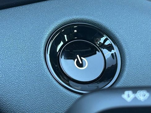 New 2026 Nissan Leaf SV+ w/ Floor Mat Package (SV+) image 18