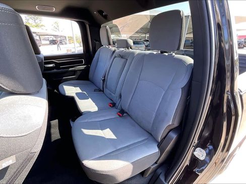 Used 2024 RAM 2500 Big Horn w/ Bed Utility Group image 19