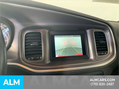 Used 2022 Dodge Charger SXT image 24