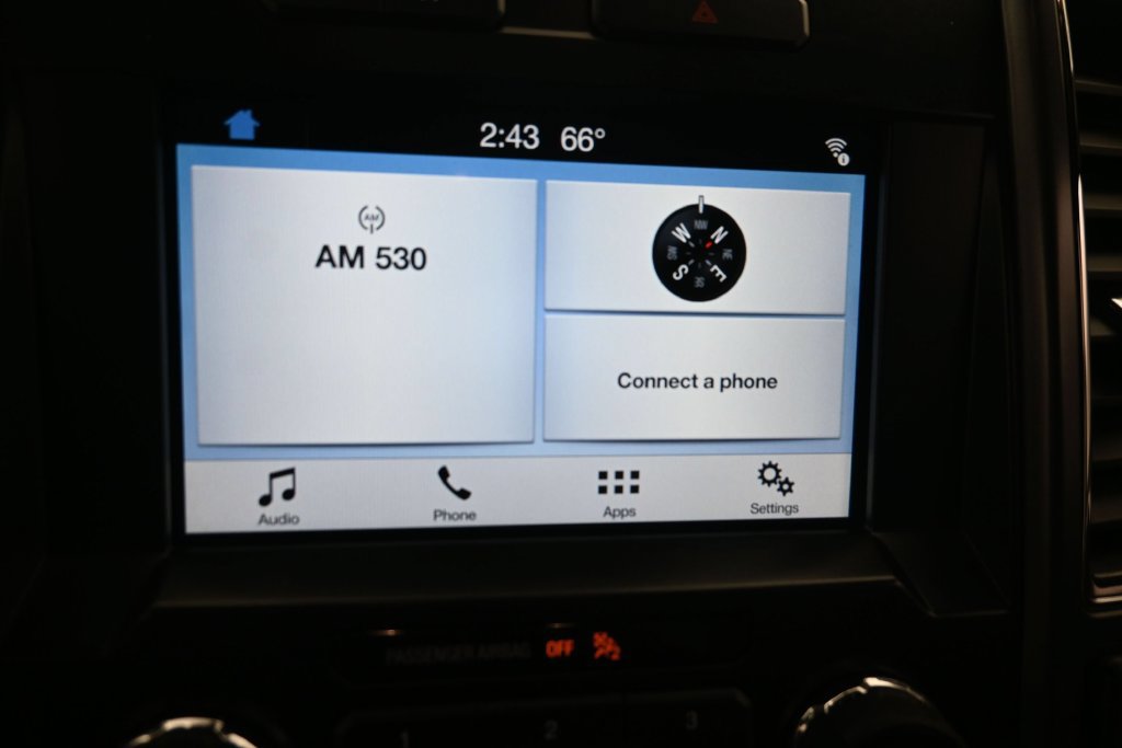 Used 2017 Ford F150 XLT w/ Equipment Group 302A Luxury AWD/4WD image 20