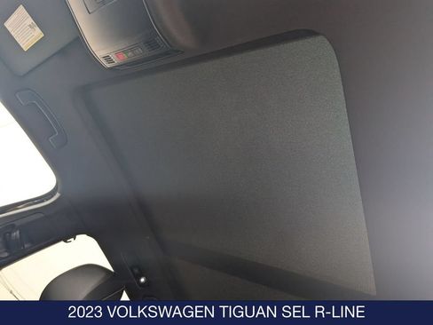 Certified 2023 Volkswagen Tiguan SEL R-Line AWD/4WD image 16
