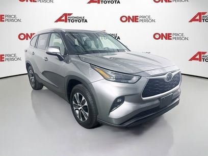Certified 2025 Toyota Highlander XLE