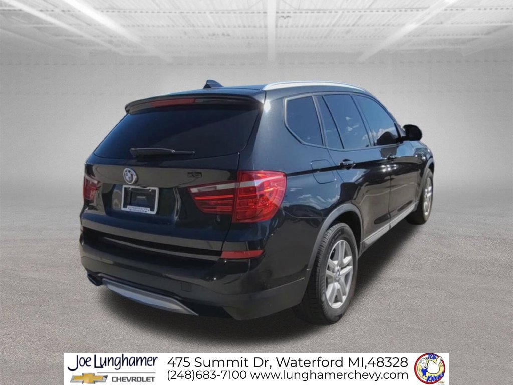 Used 2017 BMW X3 sDrive28i w/ Technology Package RWD image 9