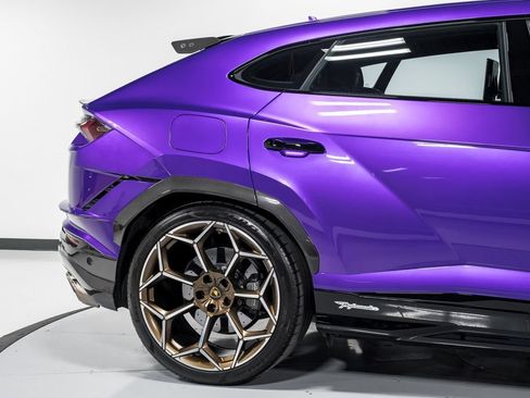 Used 2023 Lamborghini Urus Performante AWD/4WD image 56