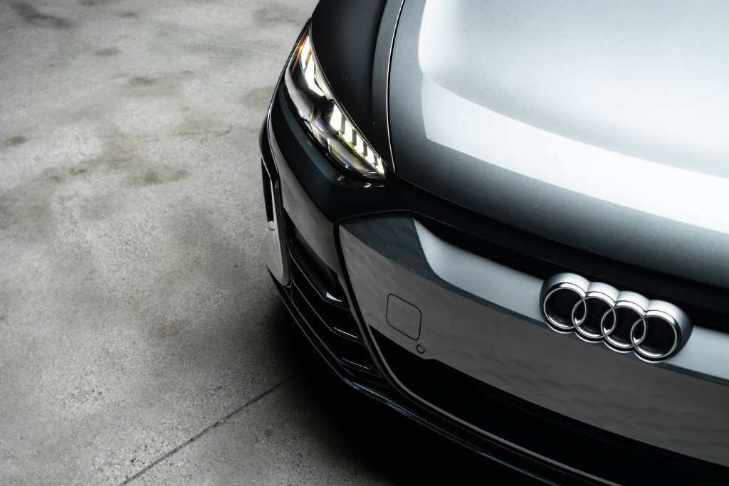 Used 2022 Audi e-tron GT Premium Plus AWD/4WD image 8