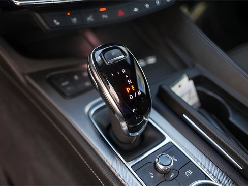 Certified 2025 Cadillac CT5 Premium Luxury image 19