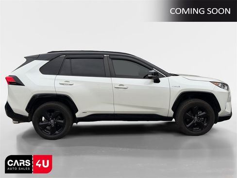 Used 2020 Toyota RAV4 XSE image 8
