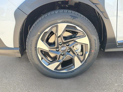 New 2026 Subaru Crosstrek 2.5i Limited w/ Crosstrek Mirror Package image 37