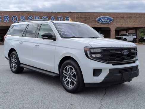 Certified 2025 Ford Expedition Max Active image 2