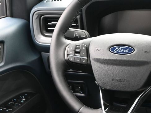 New 2026 Ford Maverick Lariat w/ Black Appearance Package image 36