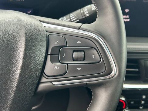Used 2025 Buick Encore GX Sport Touring w/ Advanced Technology Package AWD/4WD image 19