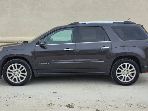 Used 2015 GMC Acadia Denali image 7