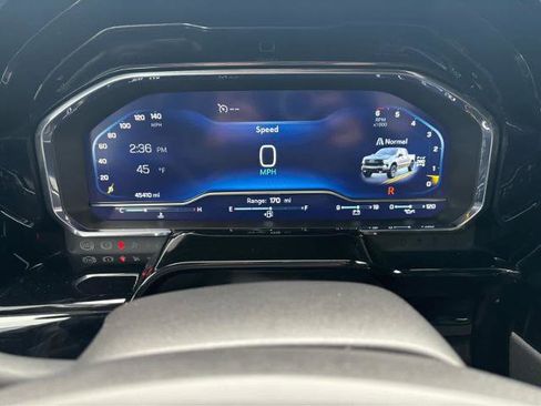 Used 2023 Chevrolet Silverado 1500 LT Trail Boss w/ LPO, Dark Essentials Package image 21