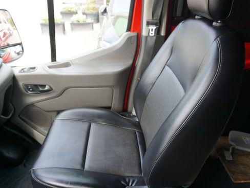 Used 2021 Ford Transit 250 Medium Roof RWD image 21