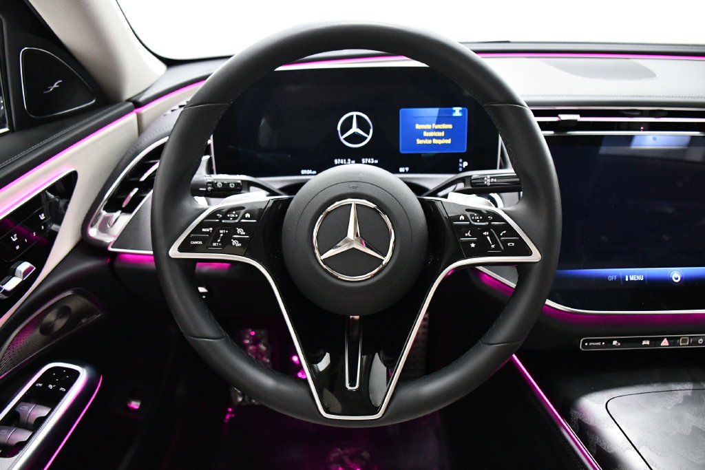 Used 2025 Mercedes-Benz E 450 4MATIC All-Terrain Wagon w/ Winter Package image 9