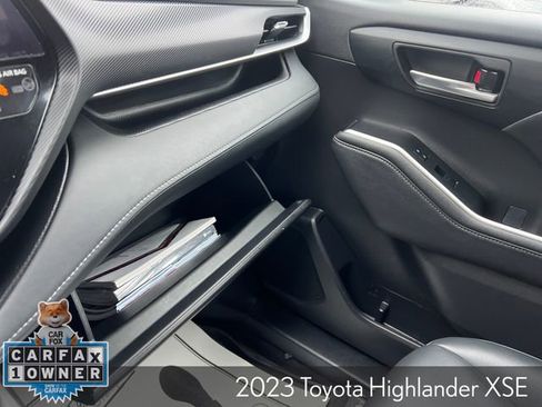 Used 2023 Toyota Highlander XSE image 36