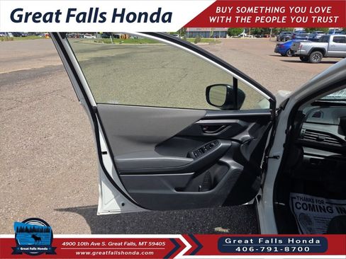 Used 2024 Subaru Crosstrek 2.0i Premium AWD/4WD image 9