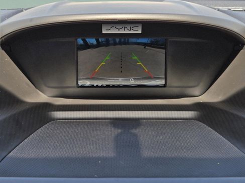 Used 2017 Ford Escape SE image 17